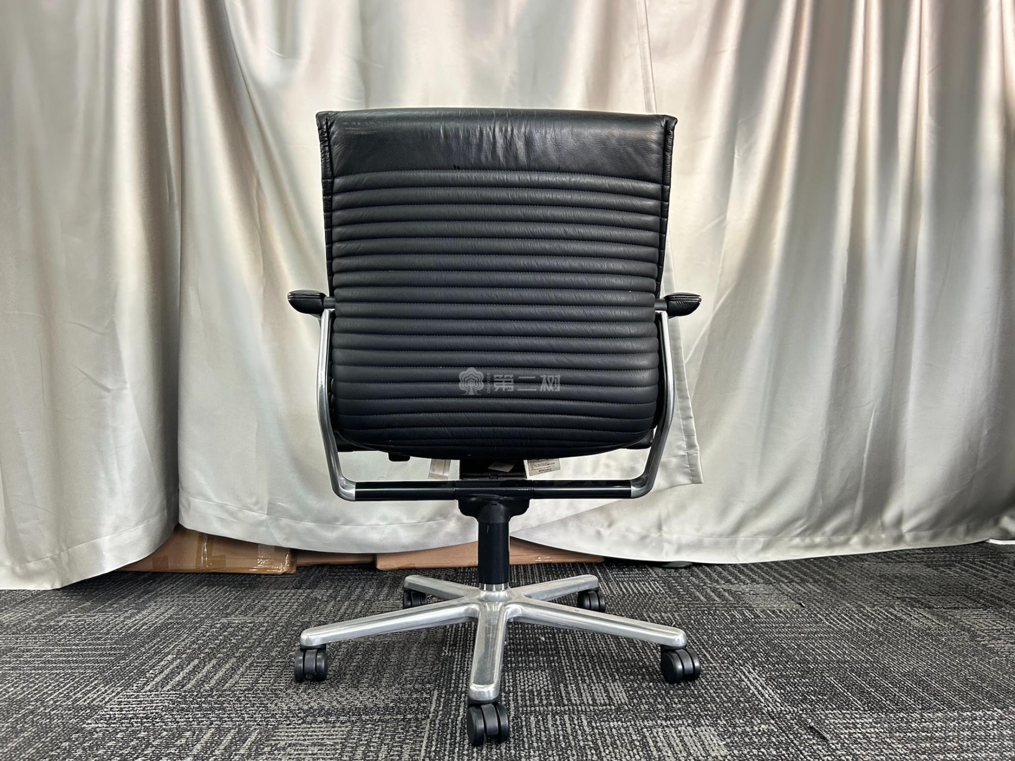 進口品牌黑色二手皮質辦公椅電腦椅老板椅座椅轉椅