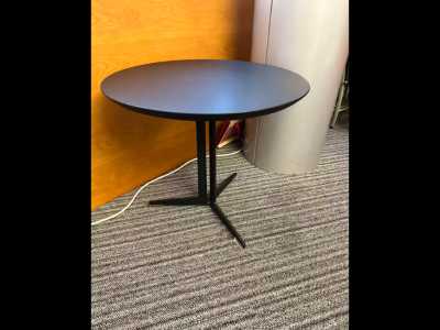 （125937）國產品牌二手洽談桌會議室桌子黑